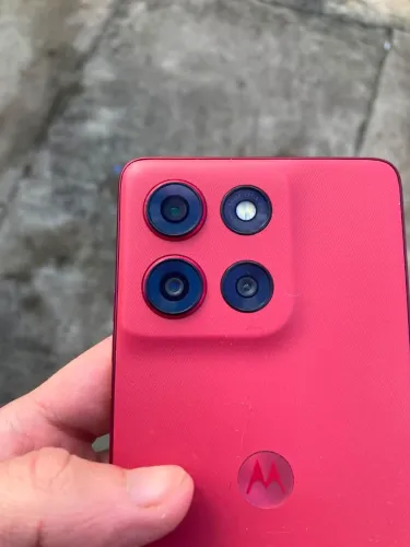 Moto G86 5G 256GB Vermelho | Caixa, Carregador e Nota Fiscal | 4 Meses de Uso