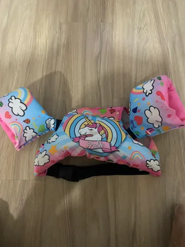 Boia unicórnio menina