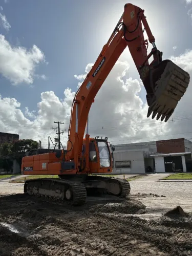 Escavadeira Doosan 340 