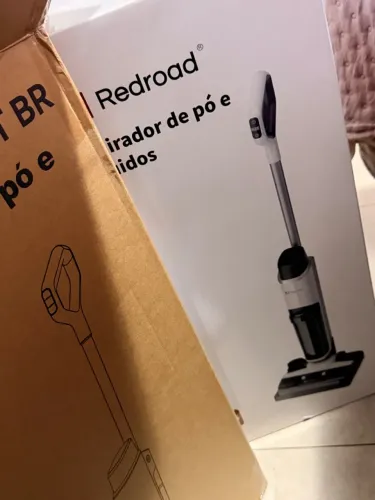 Aspirador 3 em 1 (aspira, esfrega e passa pano)