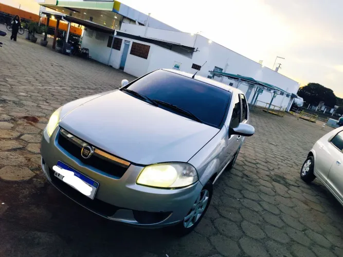 Fiat Siena EL 1.0 MPI Fire Flex 8V 4P 2013