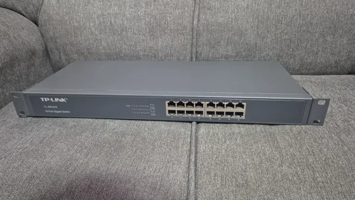 Switch TP Link TL-SG1016 Gigabit