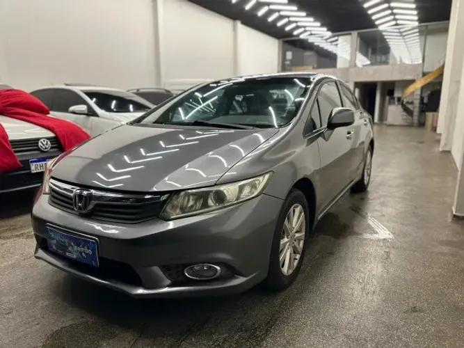 Honda Civic Sedan LXS 1.8/1.8 Flex 16V Aut. 4P 2014