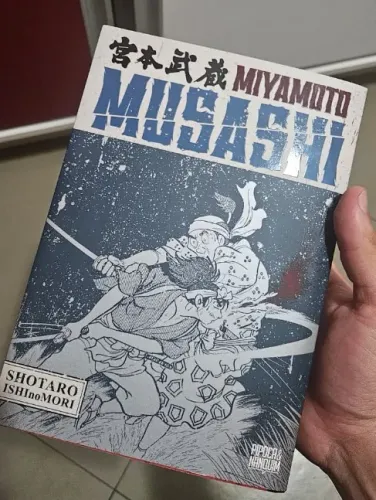 Miyamoto Musashi (Pipoca e Nanquim)