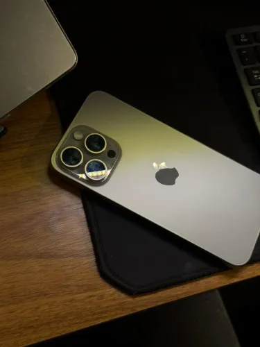 iPhone 15 pro Max - vendo ou troco