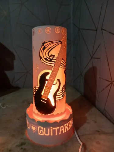 Luminária em pvc com tema ROCK _ GUITARRA