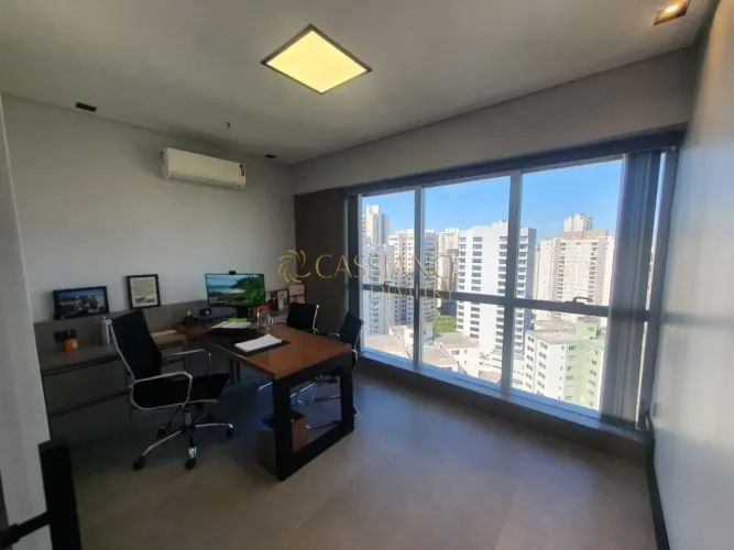 Sala comercial à venda de 72m² | 02 banheiros e 06 vagas de garagem | Condomínio The One O