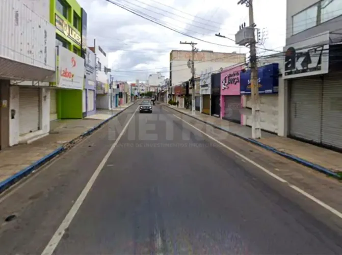 Prédio Comercial à venda no centro, 5x27,80m, 4 pavimentos, Petrolina-PE