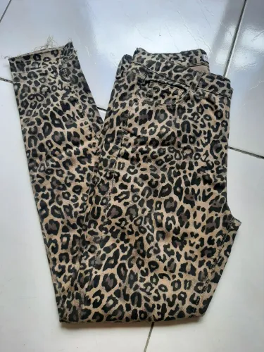 Calça feminina