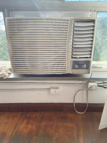 Ar condicionado Springer Midea 18.000 BTU