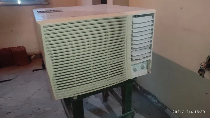 Ar condicionado Springer de 30.000 BTUs