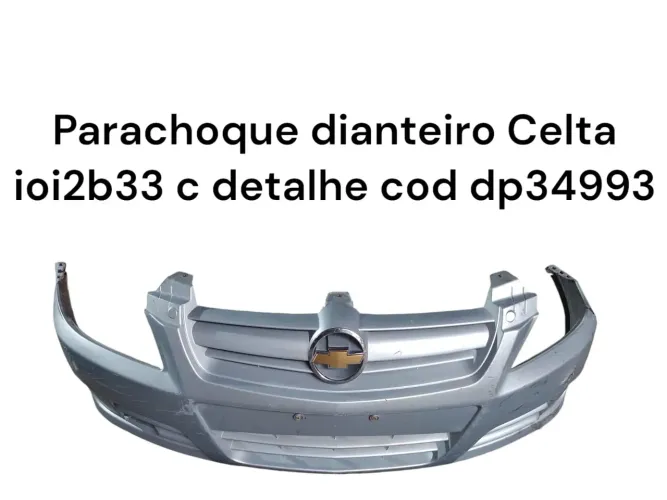 Parachoque dianteiro Celta com detalhe 