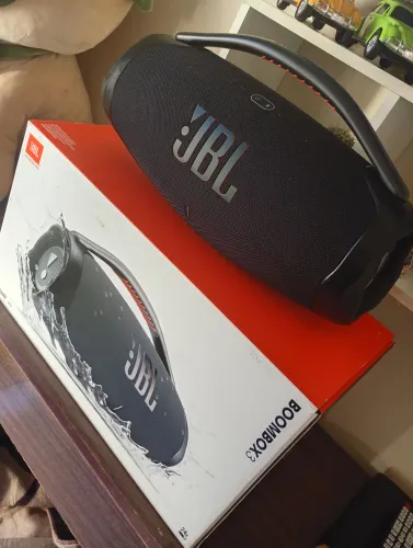 JBL Bombox 3