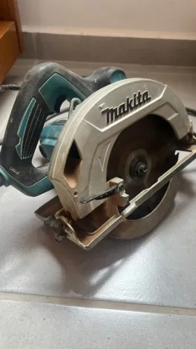 Serra Circular Portátil MAKITA