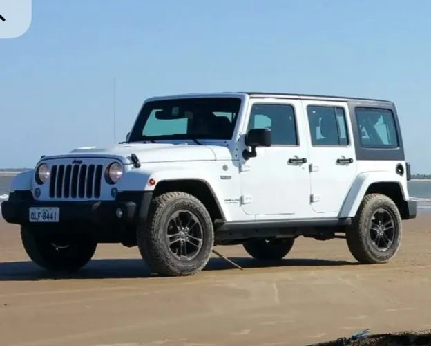 VENDO CAPOTA RÍGIDA COMPLETA DE JEEP WRANGLER 2016