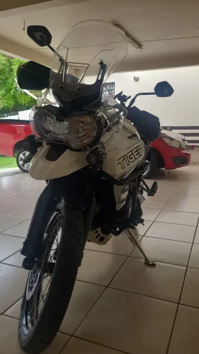 TIGER 800 SUPER nova. Sem detalhes. Novissima.