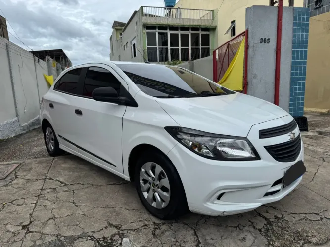 ONIX JOY 2019 1.0 8V ACEITO CARRO E MOTO 