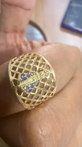 Vendo anel ouro 18k