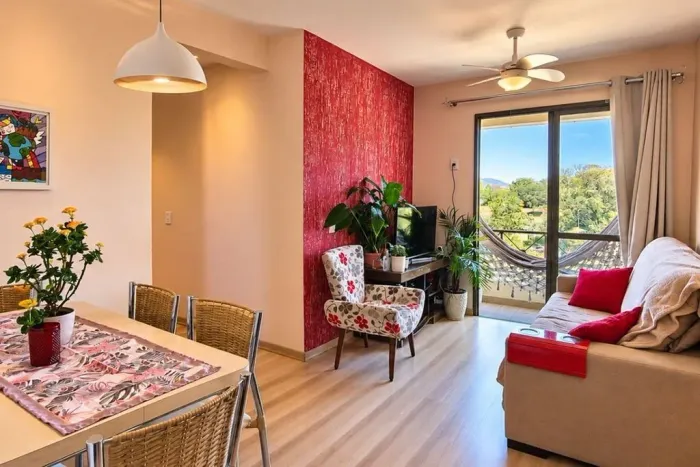 Apartamento em Jardim Carvalho