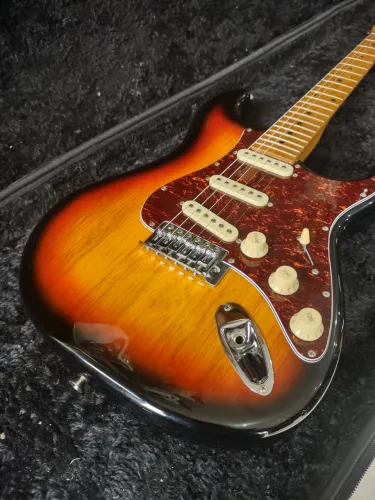 Tagima TG530 stratocaster SB ACEITO TROCA (última disponível)