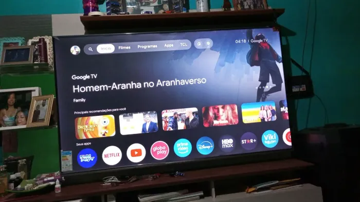 Vendo Tv semi nova com nota fiscal 