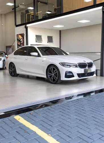 BMW 320I A 2.0 TB M Sport Activeflex 16V 4P 2021
