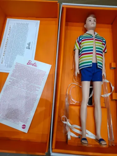 Boneco ken silkstone collector