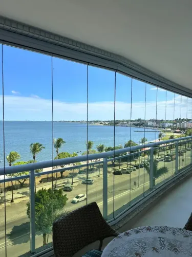 Vista Eterna para a Lagoa de Araruama, apartamento com 3 quartos!