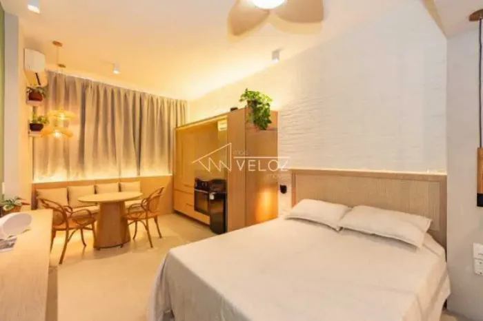 Kitnet/Conjugado - / Residencial / Ipanema