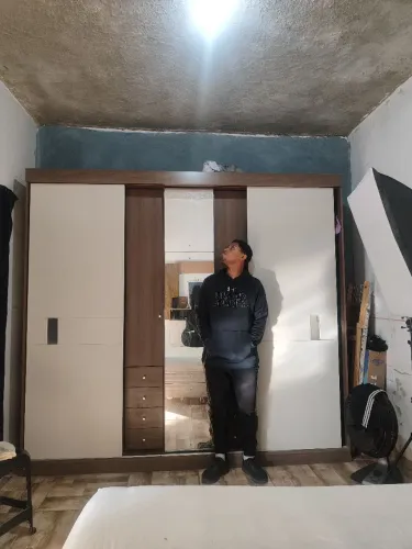 Guarda roupa