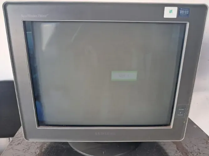 MONITOR SAMSUNG 792 MB RETRÔ