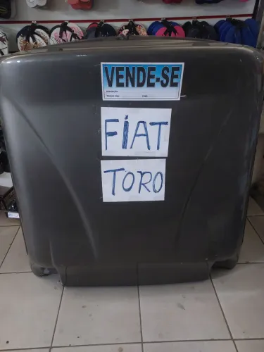 Vendo capota da fiat toro,só venda .