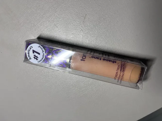 Corretivo Tarte importado cor 29N - LACRADO