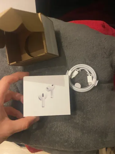 Air pods pro 3 LACRADO