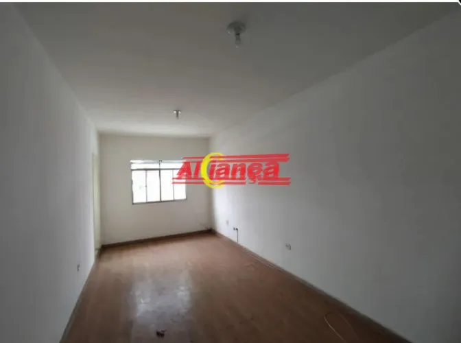 SALA COMERCIAL 30m² - PARA LOCAÇÃO NO TABOÃO GUARULHOS - SP R$ 1.200,00