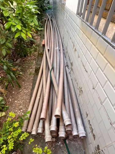 Tubulação água PVC Marrom Soldável 6 Metros 60mm 2 Polegadas