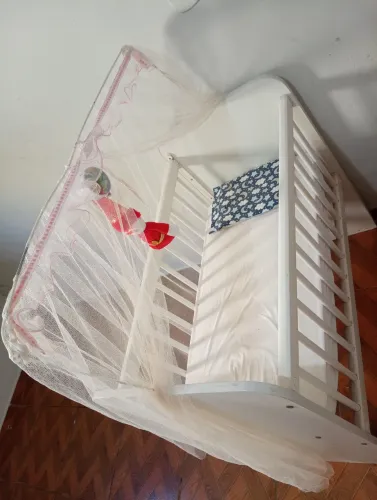 Vendo mini berço
