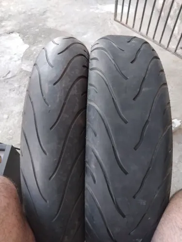 Pneus semi-novos