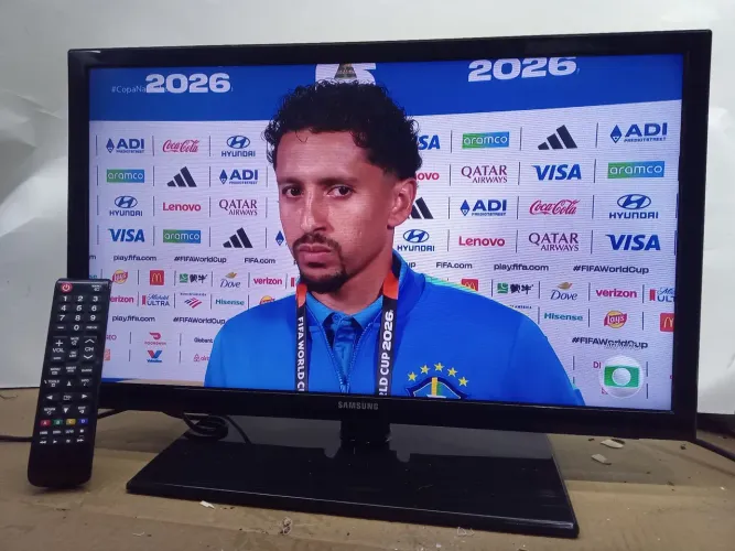 Tv sansung 23" (não é smart)