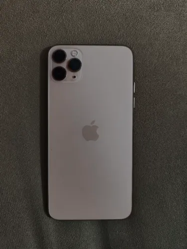 vendo iPhone 11 pro max