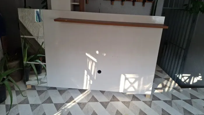 Painel para TV 65 polegadas