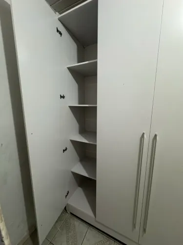 Guarda roupa 8 portas branco 
