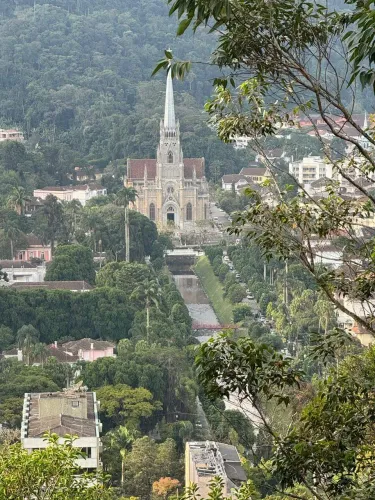 Terreno à venda, Valparaíso, Petrópolis, RJ