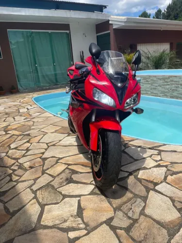 Honda CBR 1000 RR 