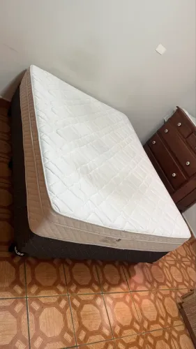 Cama BOX | 1,88 comprimento | 1,38 Largura