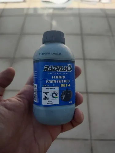Fluido de freio dot4 radnaq