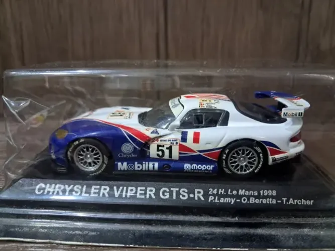 Miniatura Chrysler Viper GTS-R 24H. Le Mans 1998 (escala 1:43) - lacrado