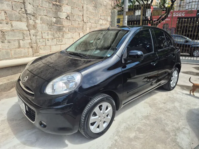Nissan March SV 1.6 16V Flex Fuel 2014