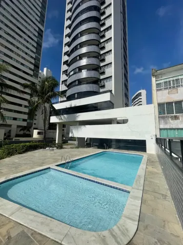 Alugo Apartamento pé na areia em Piedade