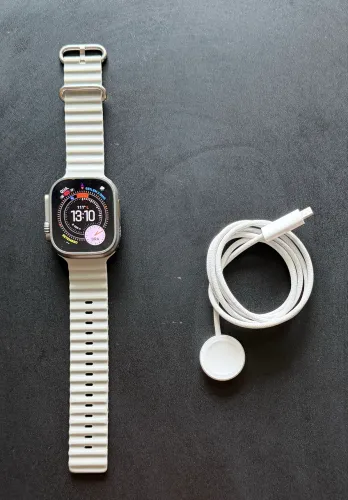 APPLE WATCH ULTRA 1ª GERAÇÃO - 49MM